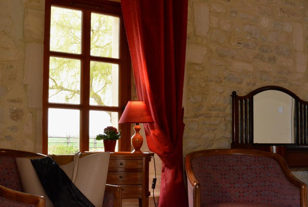 Vila La Ferme De La Gronde Magny-en-Bessin Exteriér fotografie