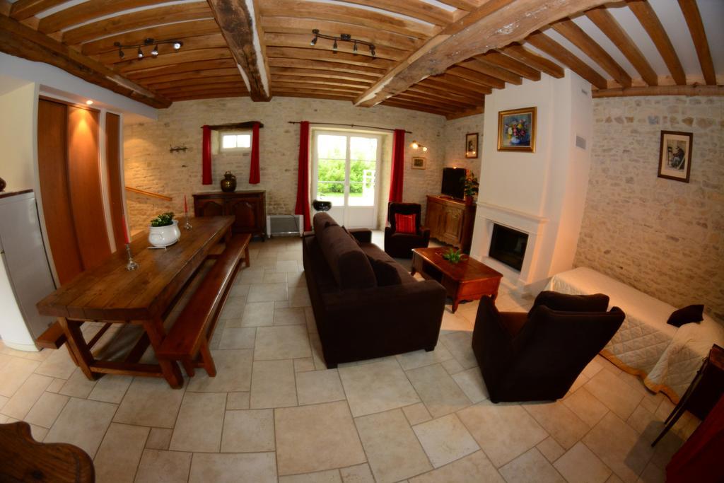 Vila La Ferme De La Gronde Magny-en-Bessin Exteriér fotografie