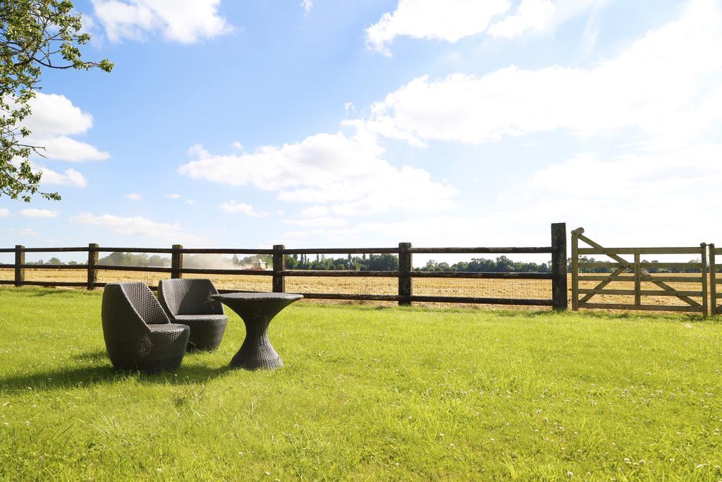 Apartmán La Ferme De La Gronde Magny-en-Bessin Exteriér fotografie