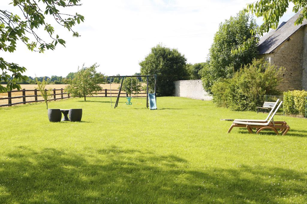 Vila La Ferme De La Gronde Magny-en-Bessin Exteriér fotografie