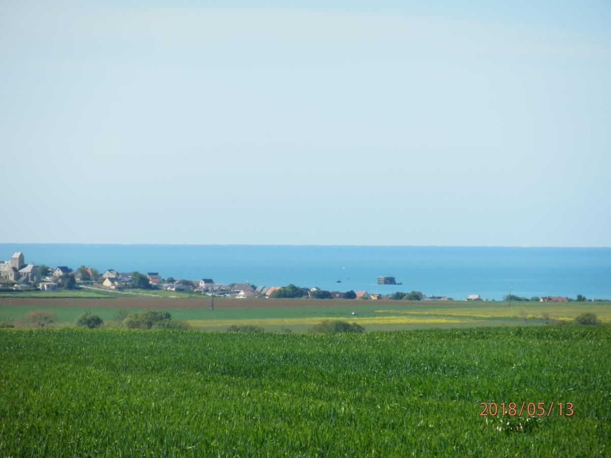 Vila La Ferme De La Gronde Magny-en-Bessin Exteriér fotografie