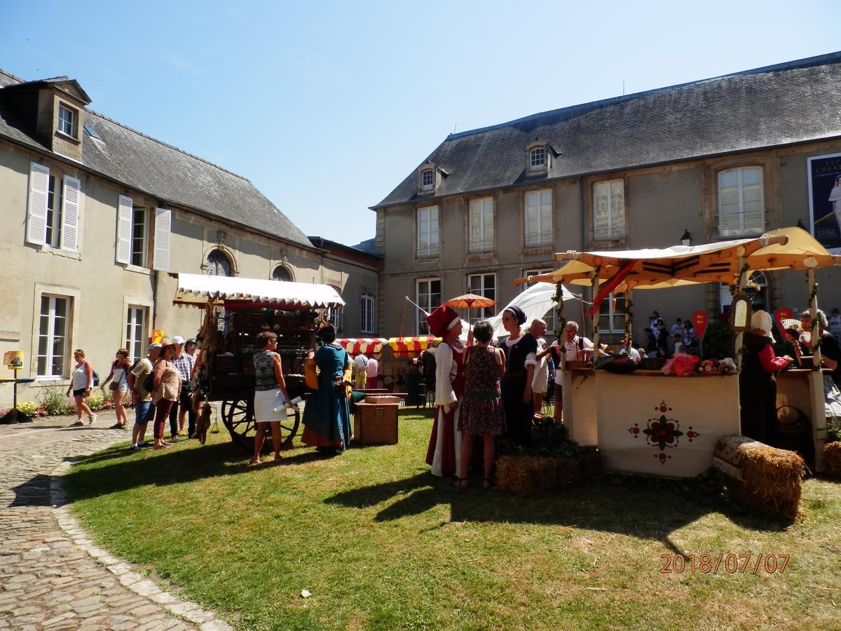 Apartmán La Ferme De La Gronde Magny-en-Bessin Exteriér fotografie